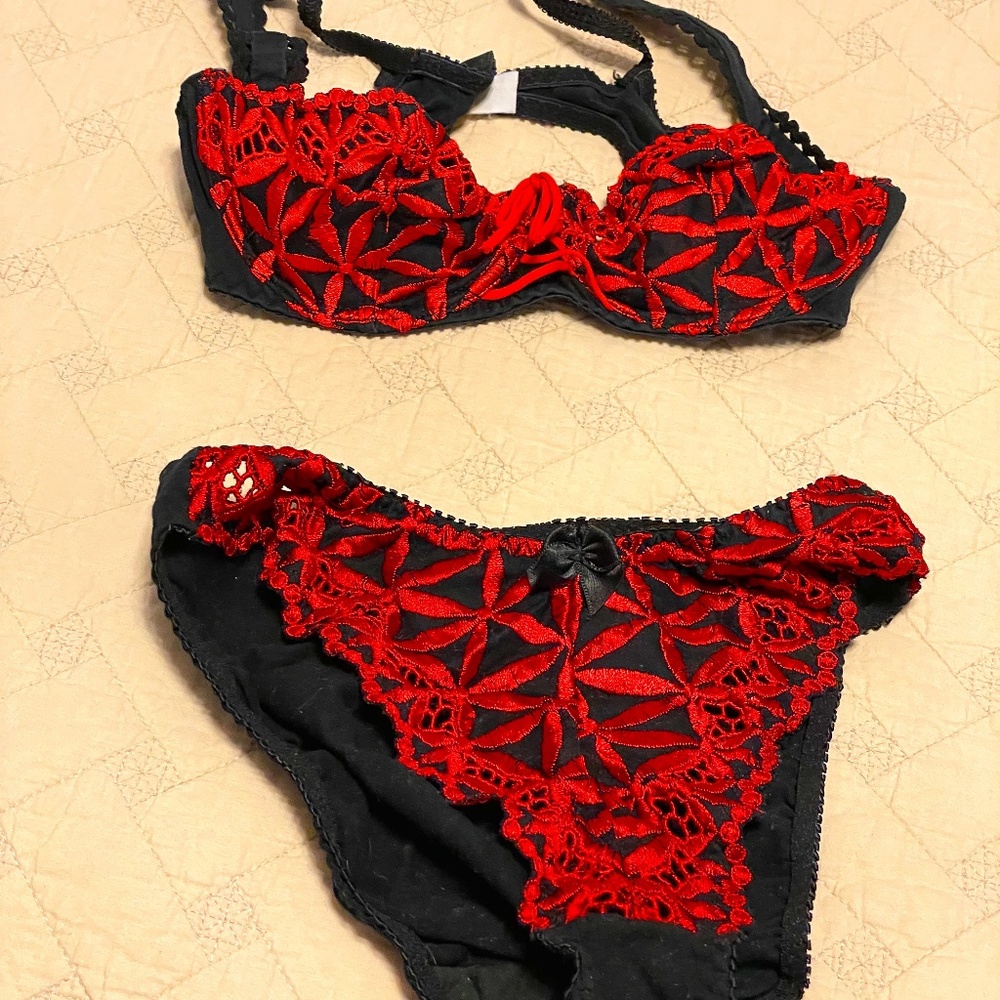 Aubade Vintage Bra and Panty Set